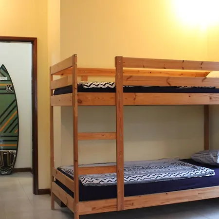 Bed & Breakfast Beachhaus Slide Vagos